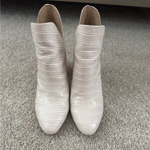Elegant Cream Croc-Embossed Ankle Boots